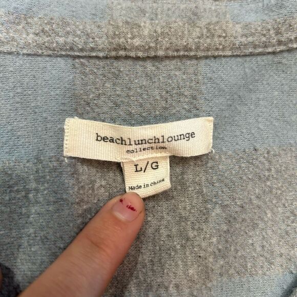 Beach Lunch Lounge Women’s Large Blue Gray Long Sleeve Button Down Shirt - Picture 5 of 7